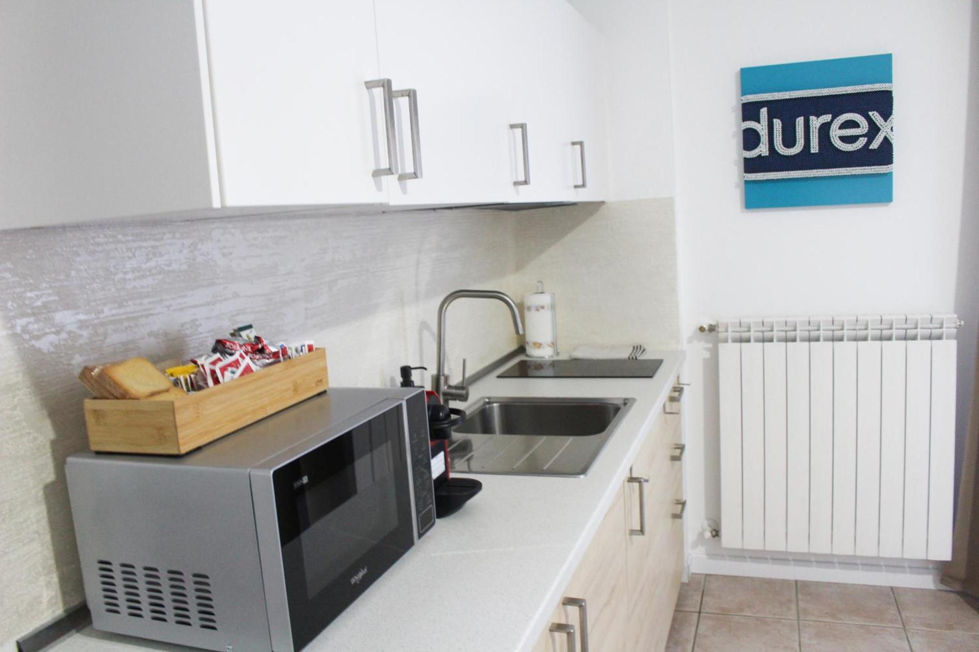 Apartment La Dell'artista Swimming Pool And Air Conditioning Stresa